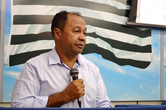 2018124_FOTO - Poneis busca informações sobre a regularização de ‘puxadinhos’
